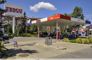 TESCO stacja benzynowa